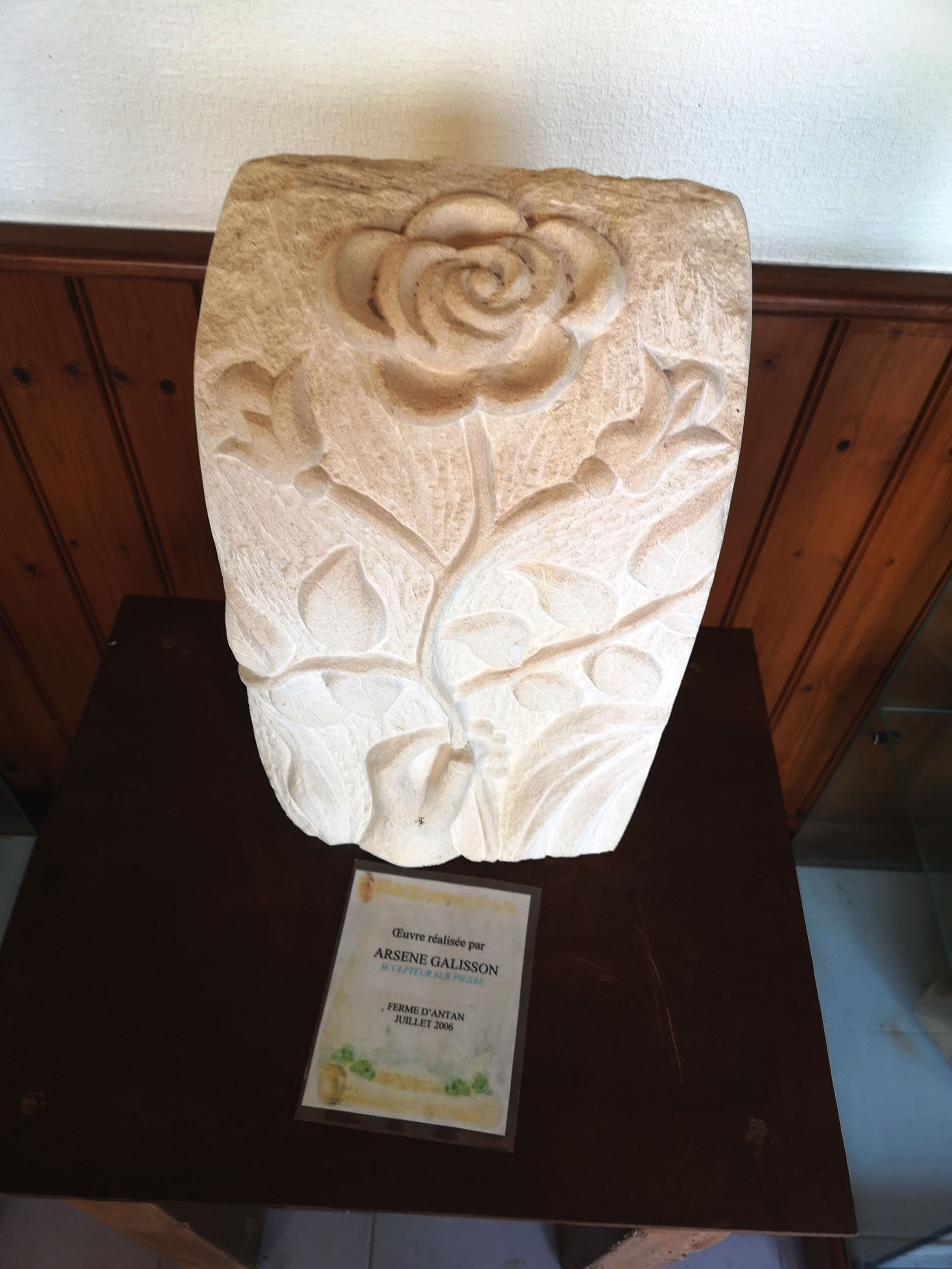 Musée insolite de la Rose : Visitez le musée insolite de la Rose - visite touristique